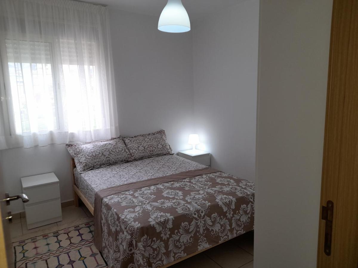 Beau Et Propre Appartement De Famille Dans Un Immeuble Calme Et Familiale A Bab Sebta Fnideq Eksteriør billede